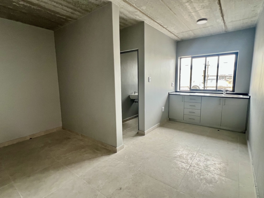 To Let Commercial Property for Rent in Firgrove Western Cape